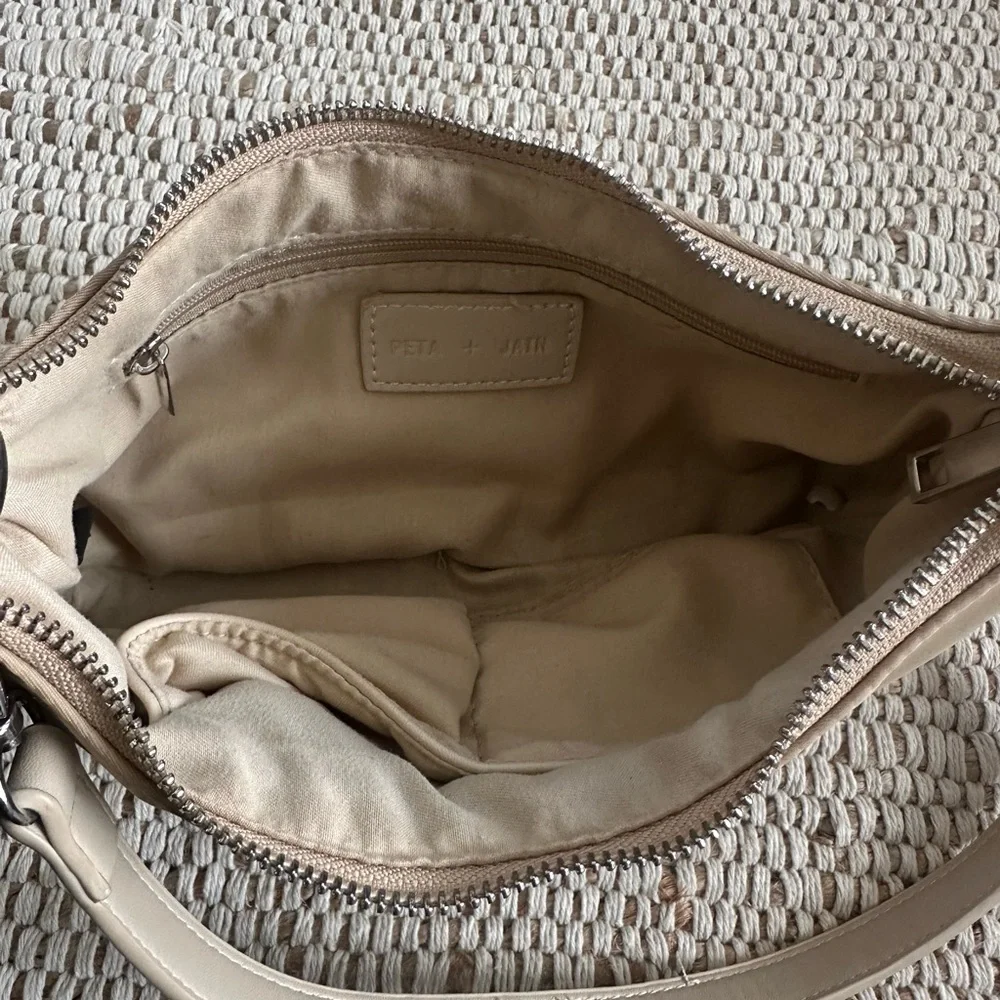 Shoulder Bag - Picture 4 of 4